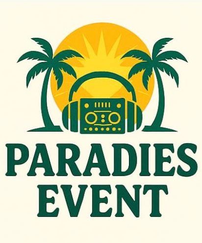 Paradies Event Menschenmenge vor einem großen Zelt mit festlicher Beleuchtung bei Dämmerung.